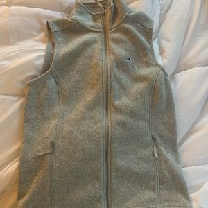 Grey vineyard vines knit vest